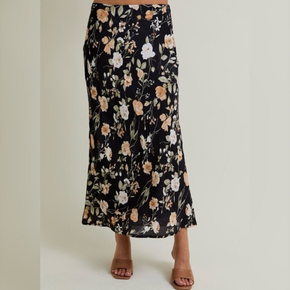 1 LEFT! INTO THE GARDEN FLORAL MAXI SKIRT